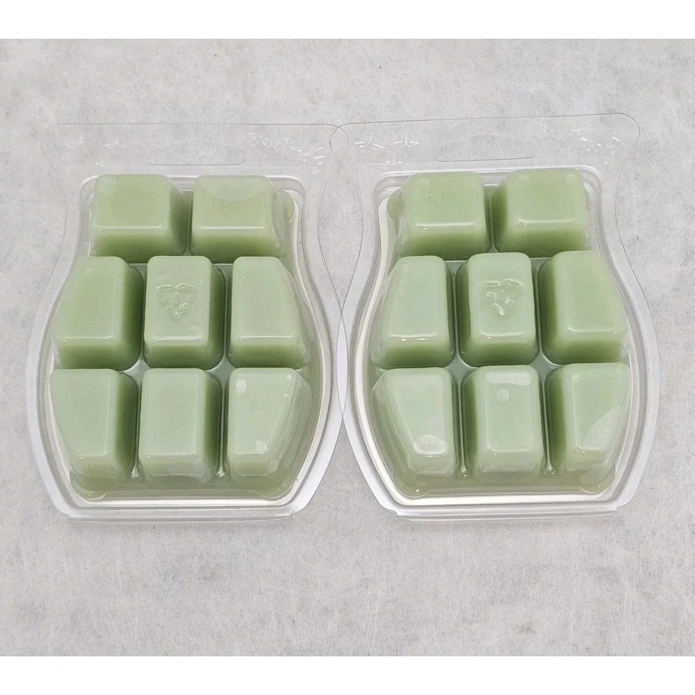 NIB Lot Of 2 Key Lime Pie Scentsy Wax Bars
